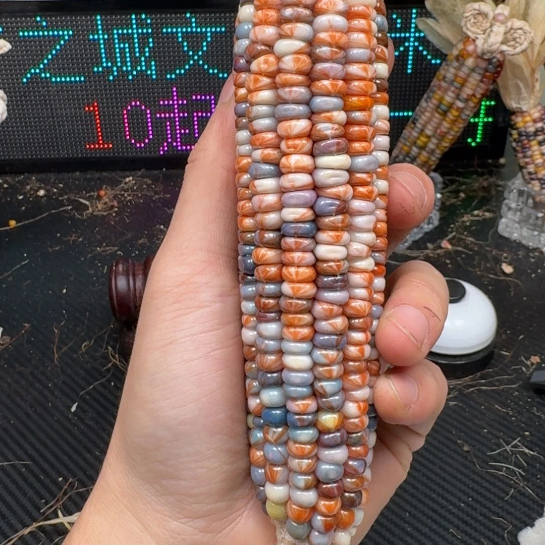 柏香籽/百香籽吊坠是****?