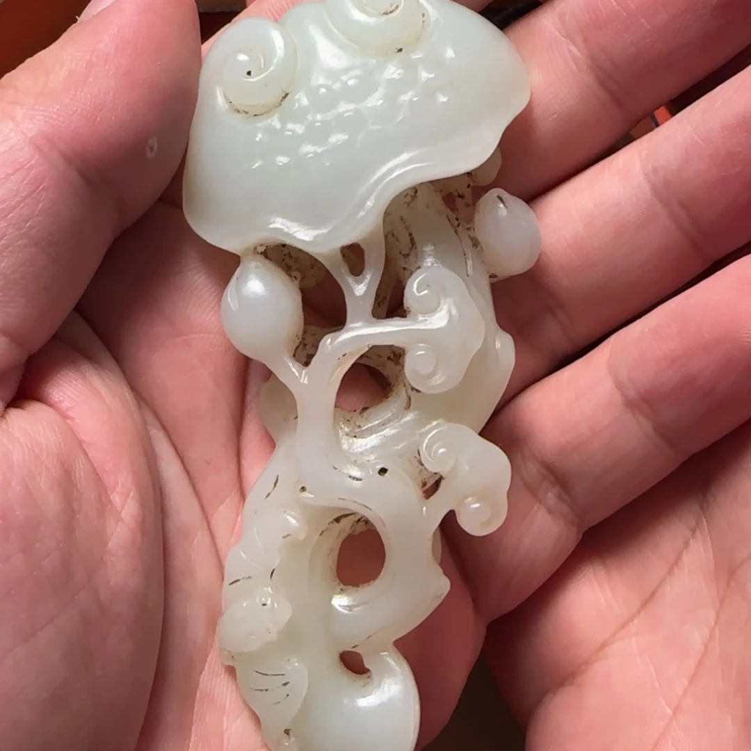 3***号和田玉未镶嵌把件