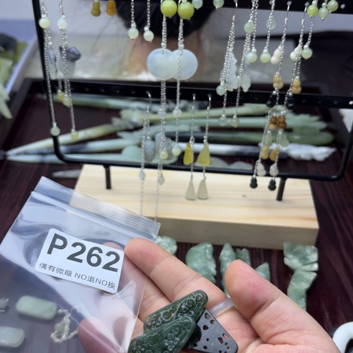 蛇纹石玉发饰合金铃***啷