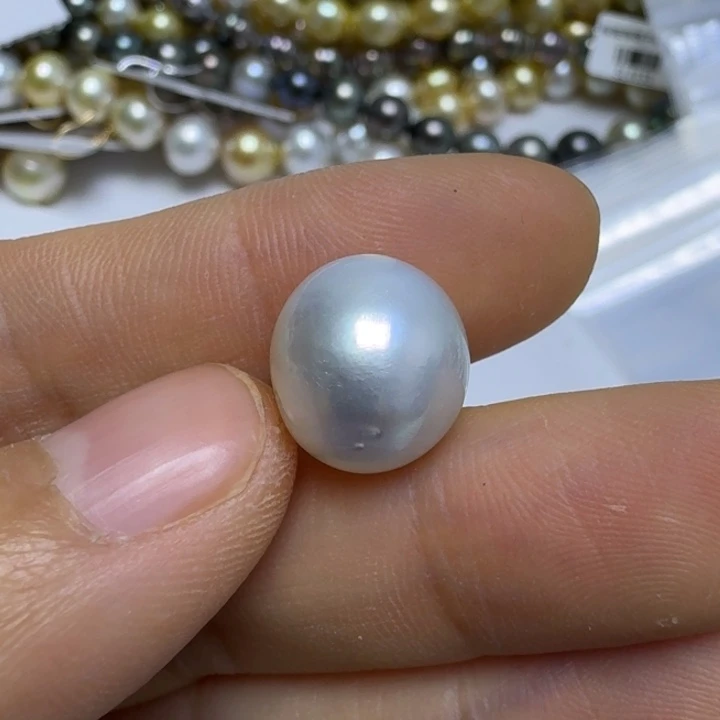 梦***6颈饰海水珍珠未镶嵌