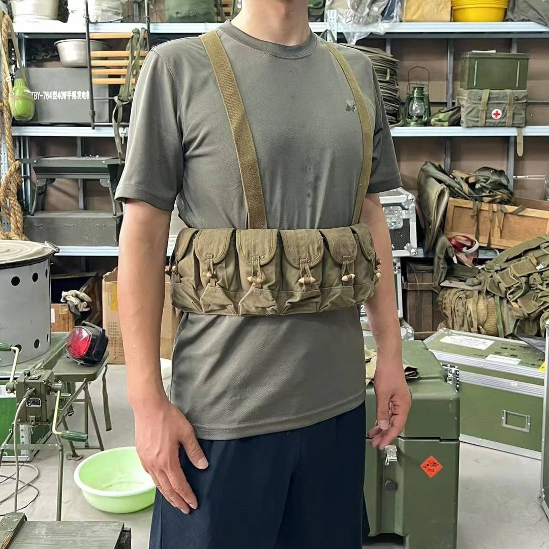 56半10连包见挎包斜挎包1971年