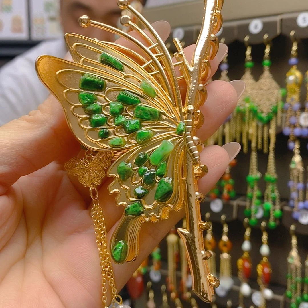 翡翠合金耳饰翡翠