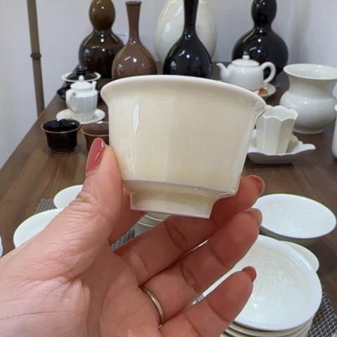 *‍****瑕疵杯不退不换了