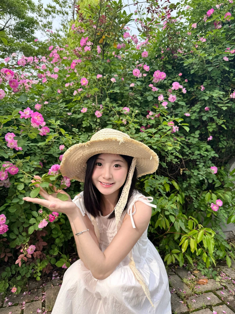 现货 纯欲千金网红名媛连衣裙套装蕾丝韩版