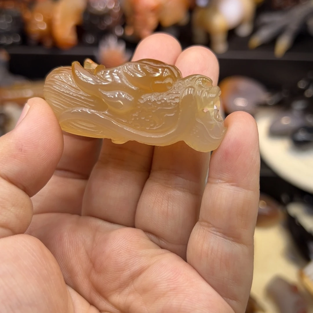 玛瑙/玉髓未镶嵌手玩摆件