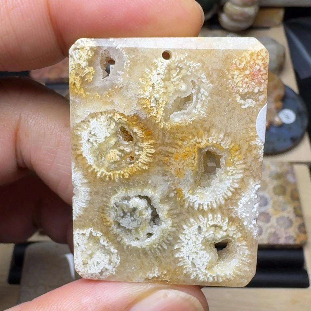 硅化玉未镶嵌纯天然色有机玉石保真色