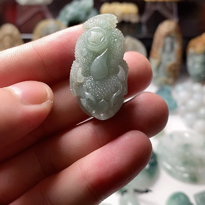定制翡翠未镶嵌缅甸翡翠A货