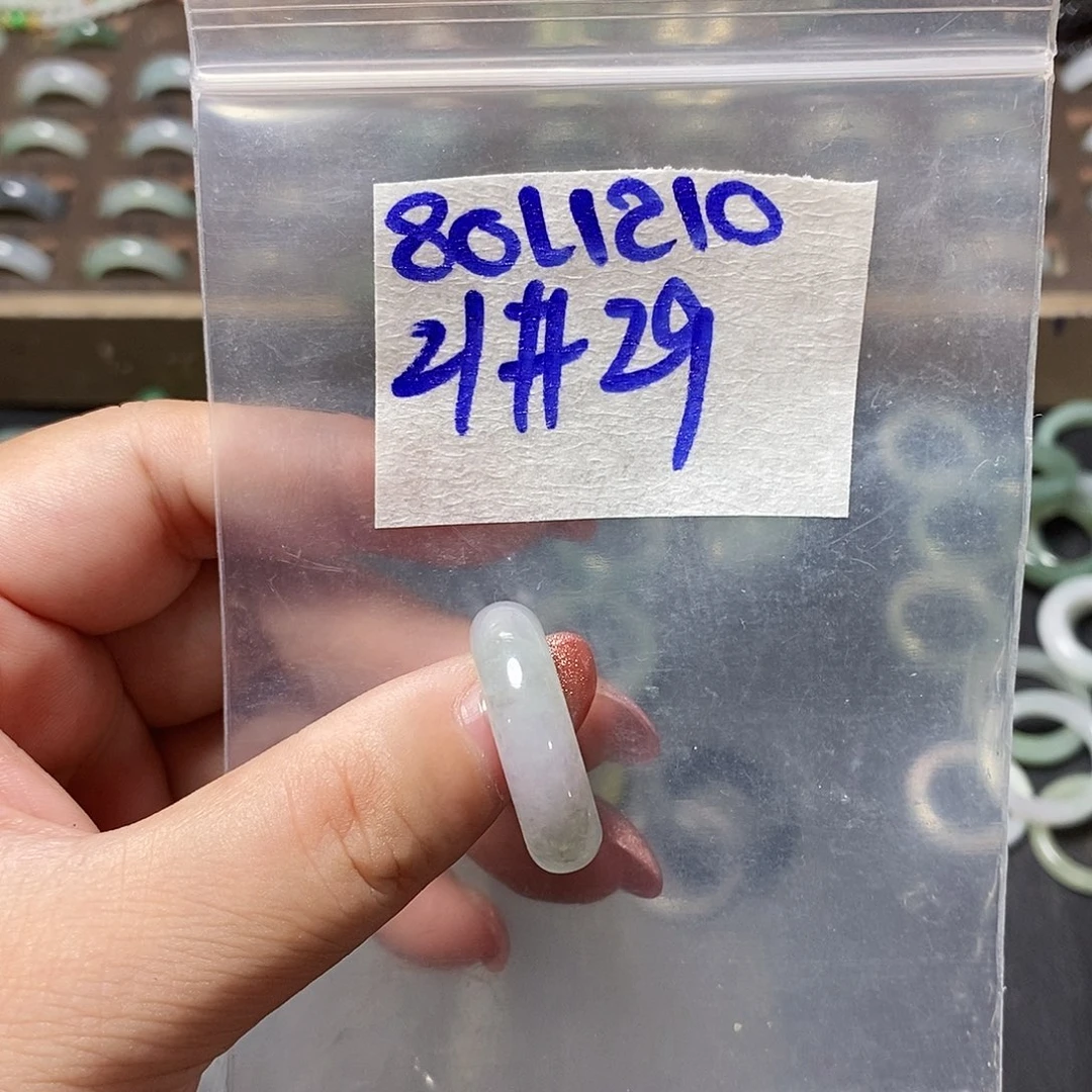 未镶嵌定制翡翠翡翠