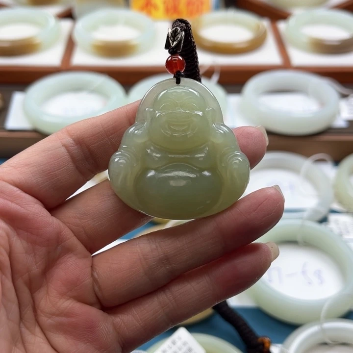 和田玉未镶嵌吊坠(赠链)静***9