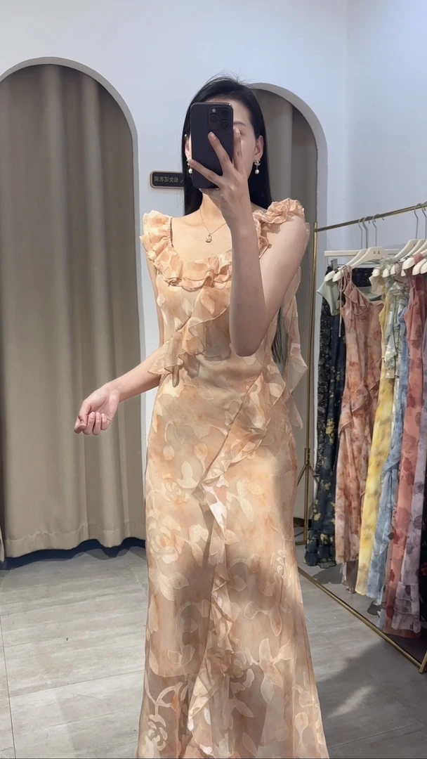 《黄玫瑰》定制温柔风仙飘飘小飘带碎花夏季连衣裙长裙裙子