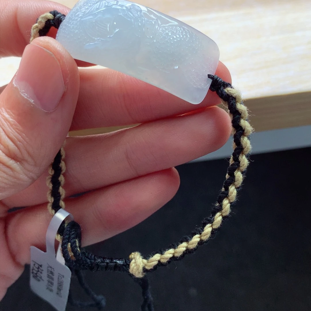 翡翠颈饰未镶嵌吊坠