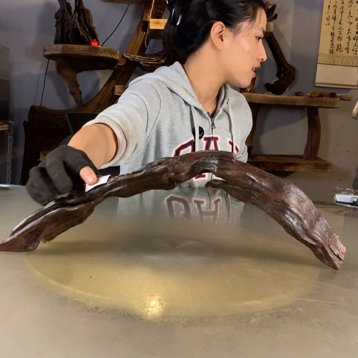 维***斯天然的云南紫柚木会黄水