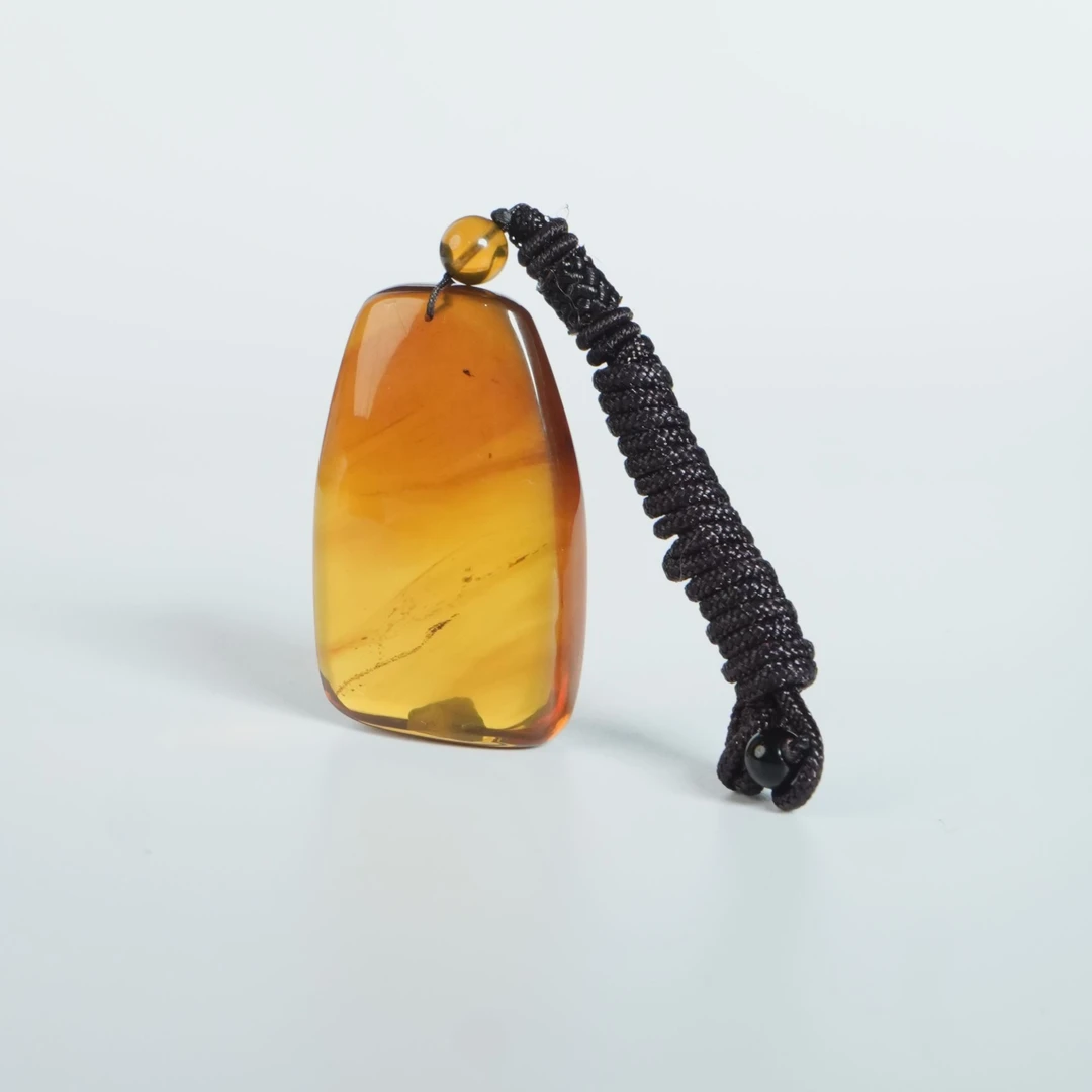 M4884 缅珀无事牌吊坠 52*33*15mm 21.36g