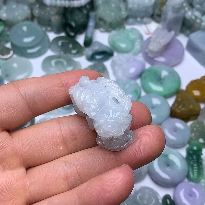 翡翠未镶嵌颈饰天然翡翠