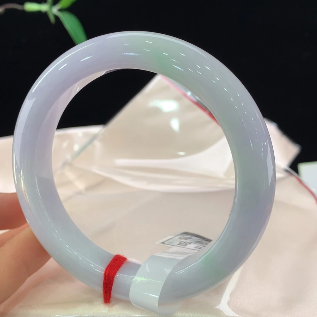 翡翠未镶嵌手镯0501