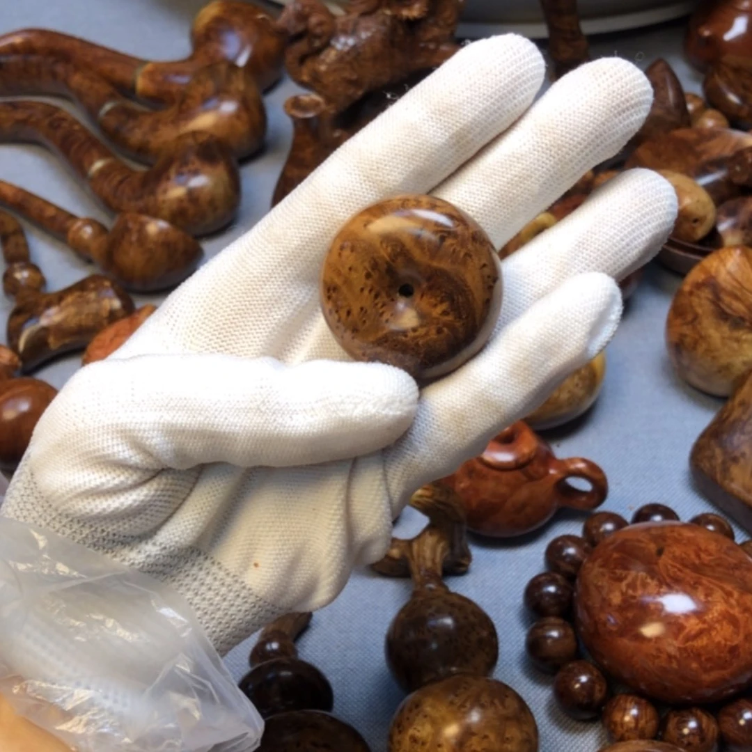 【闪购商品】木麻梨疙瘩火琉璃手把件