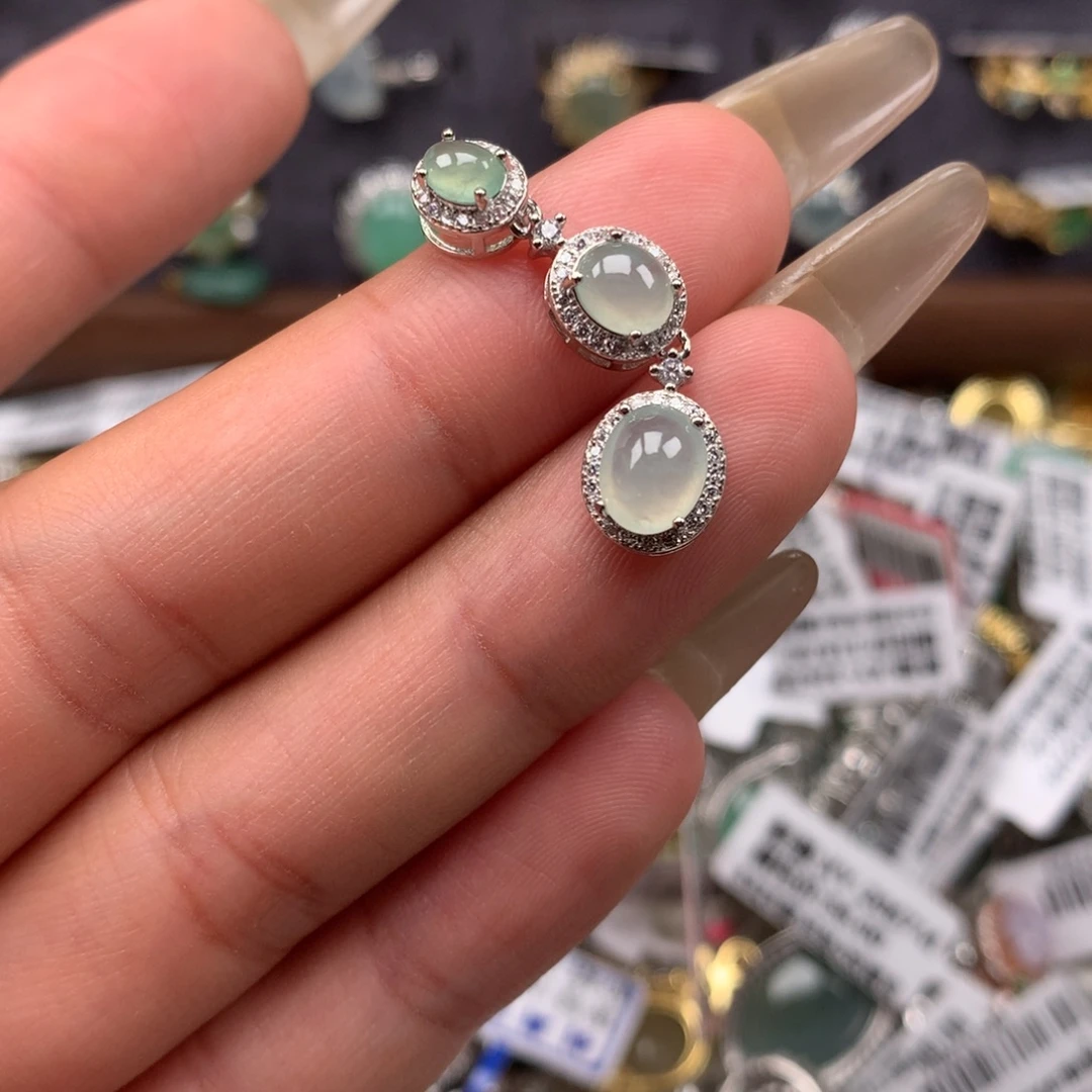 颈饰银S925镶嵌翡翠吊坠