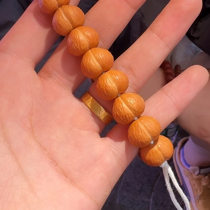 猴头核桃吊坠全品屁桃16