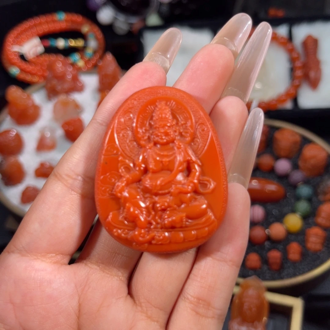 未镶嵌黄财神46*36.9南红玛瑙