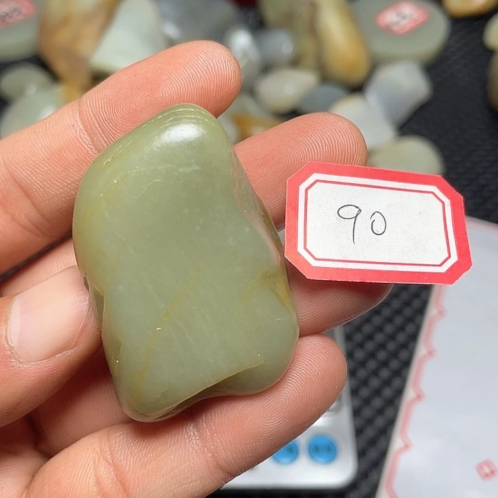 未镶嵌和田玉挂件90