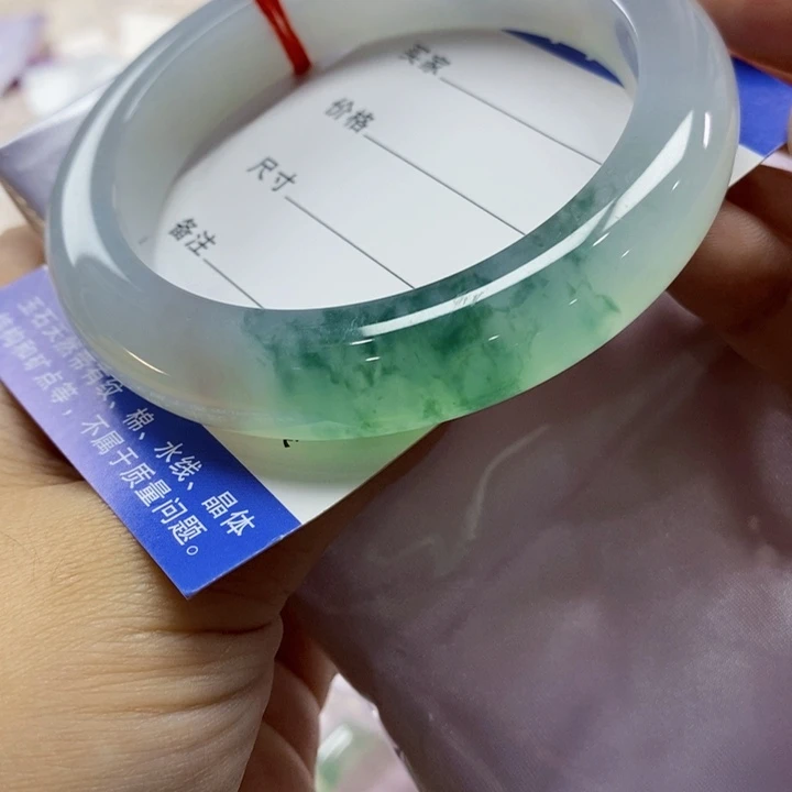 翡翠手镯未镶嵌61