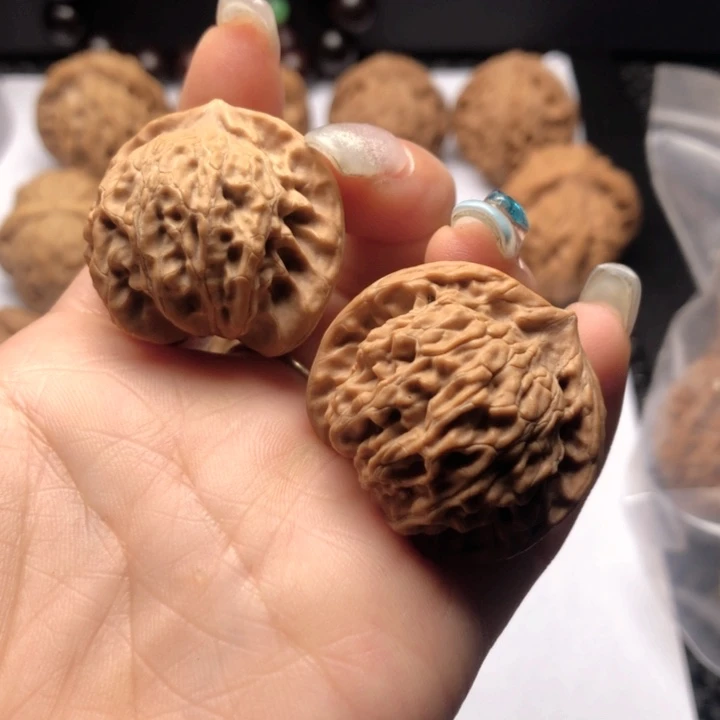 文玩核桃吊坠公子帽