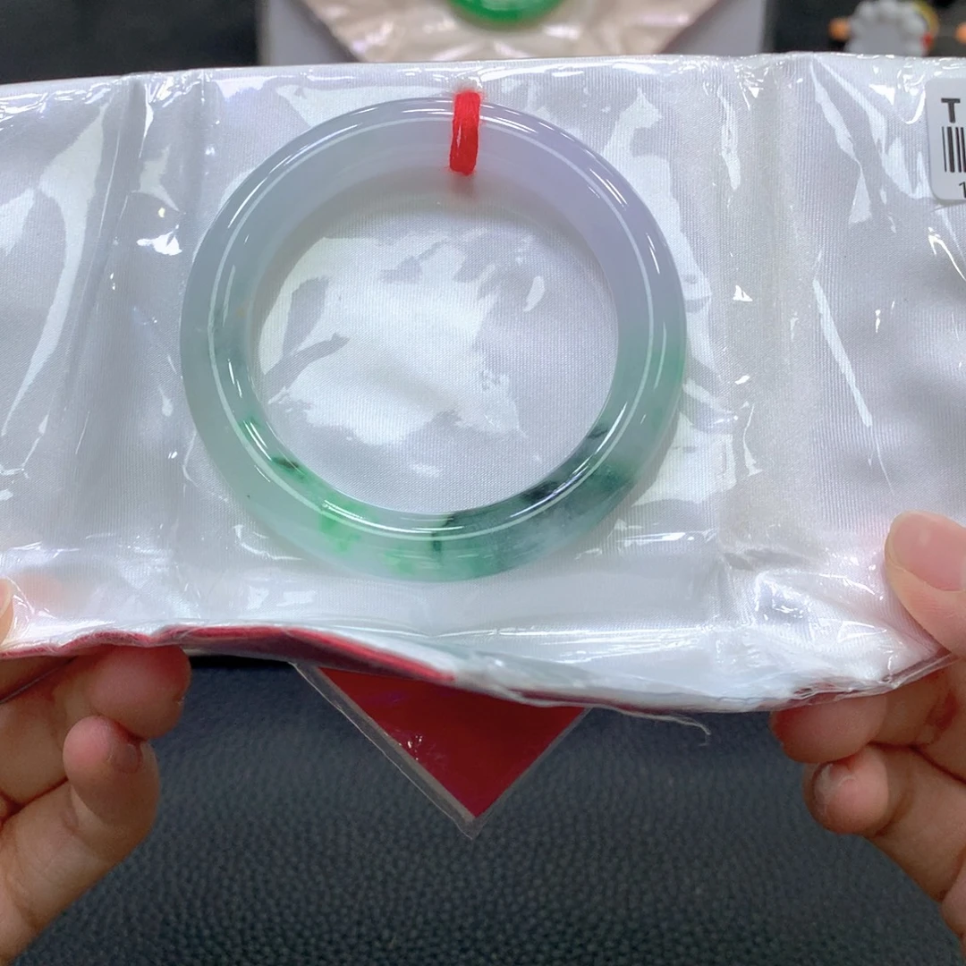 翡翠未镶嵌手镯6号