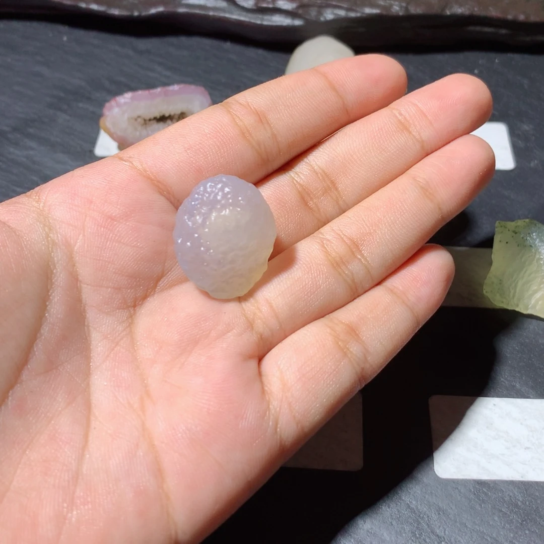 玛瑙/玉髓原石未镶嵌
