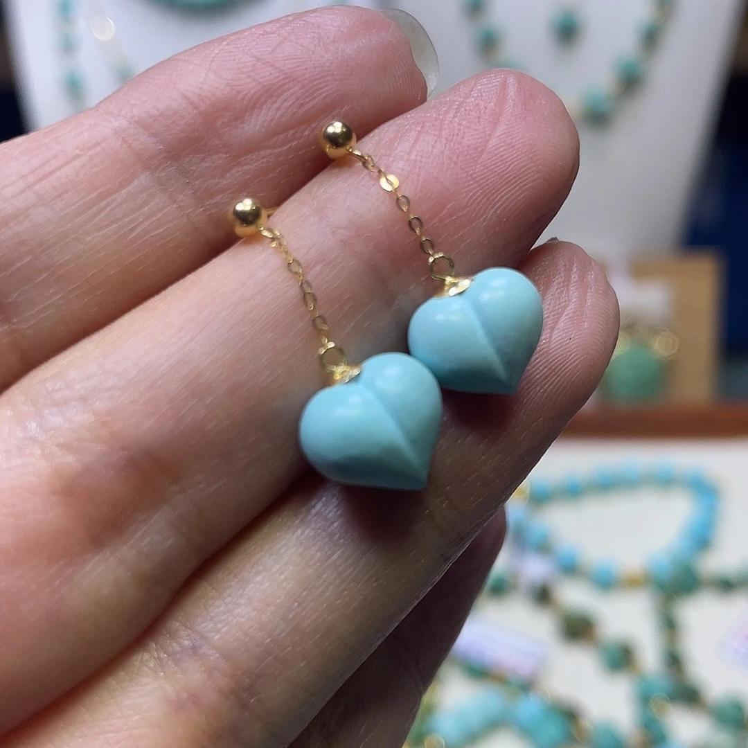 绿松石18K金镶嵌耳钉