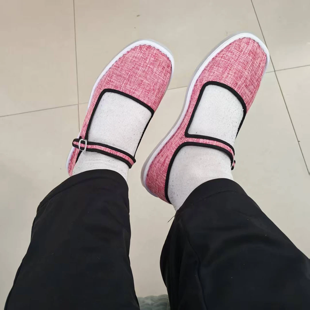 春秋女士手工塑料底一带粉色方口布鞋民族风浅口平跟防滑透气单鞋