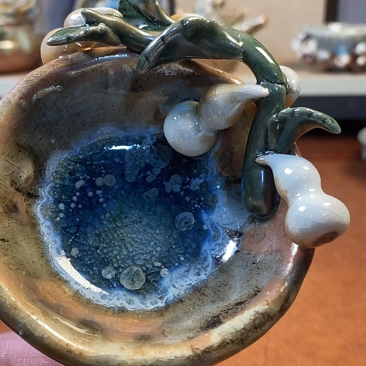 瓷片我们的确是一个人的