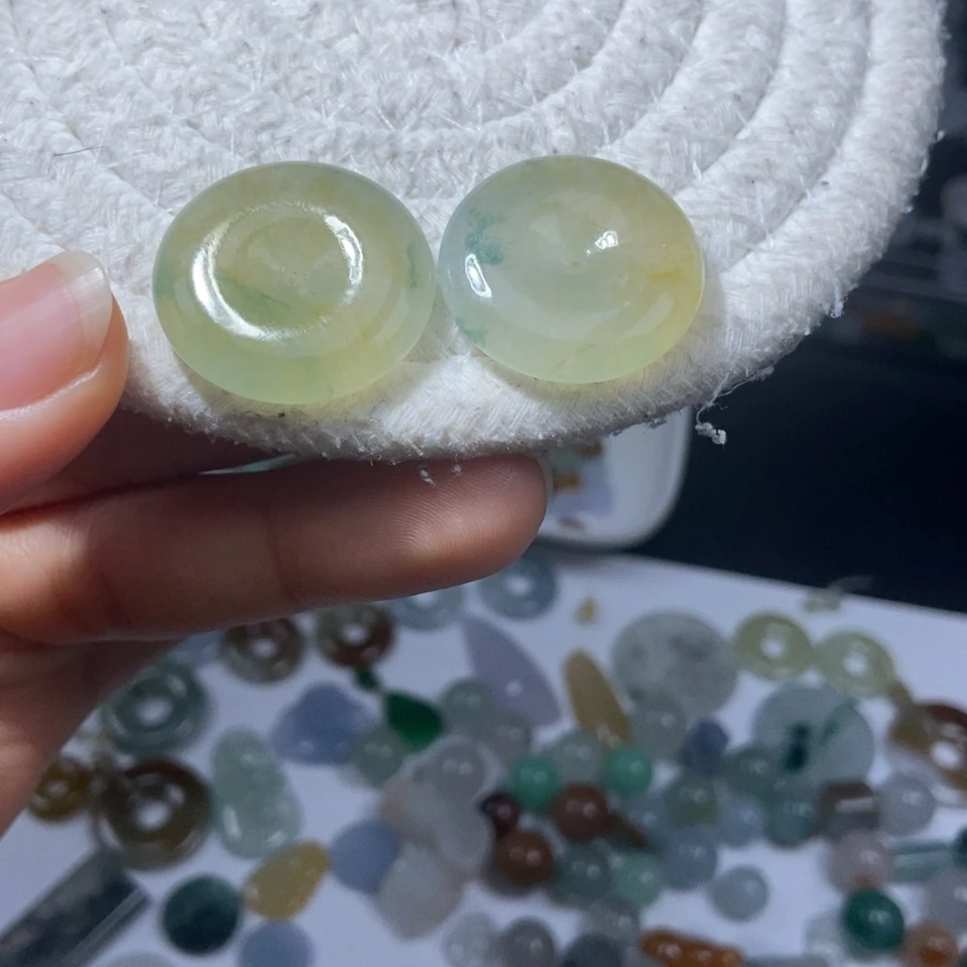 定制翡翠未镶嵌翡翠23.7*5.4