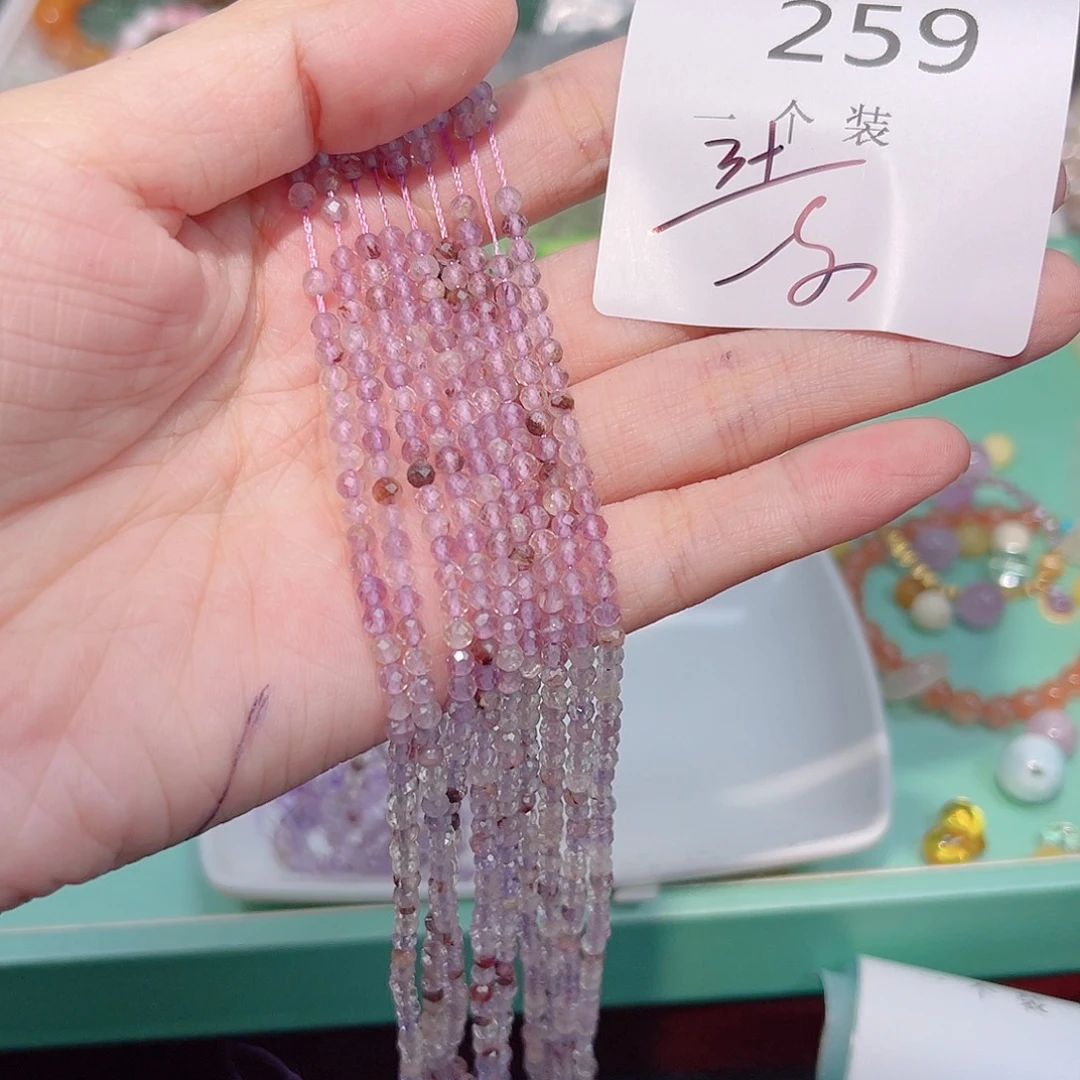 未镶嵌珠宝半成品水晶259 。