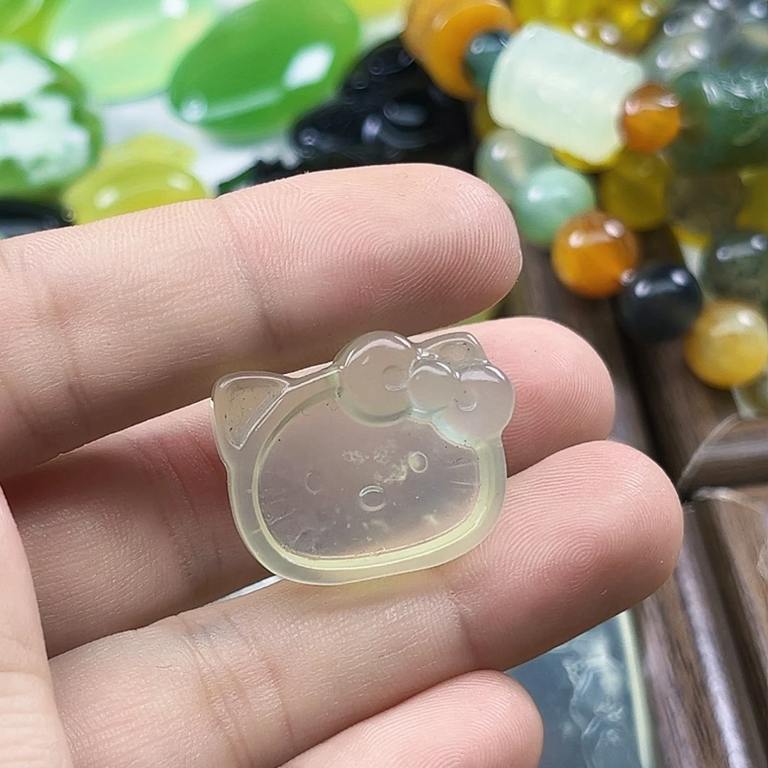 岫玉未镶嵌吊坠(不含链)