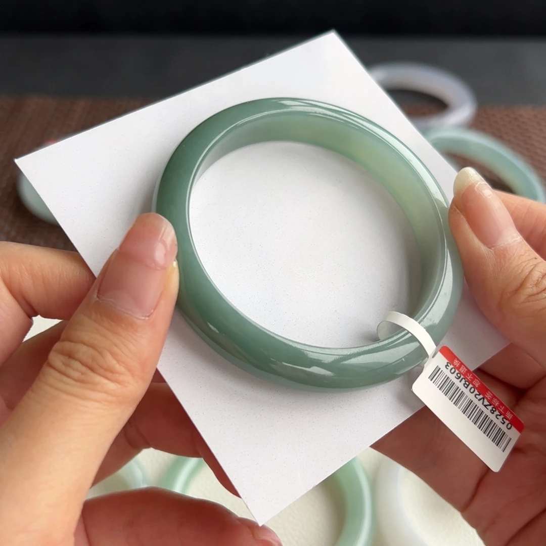 翡翠手镯未镶嵌7号 56.2