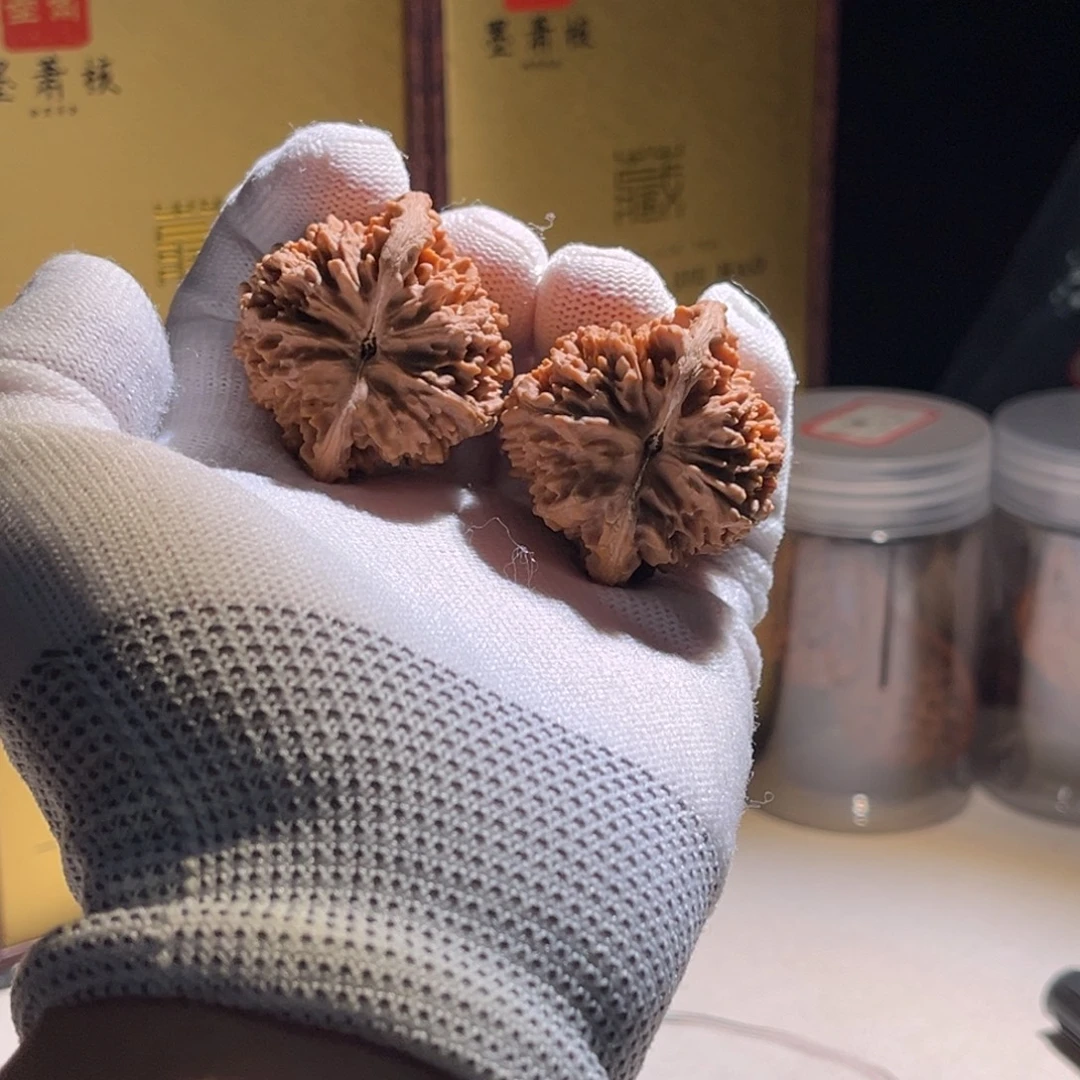 M***铭其恩品 42满天星 全品。满天星