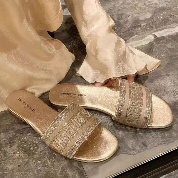 【私夏语专属】ins沙滩拖鞋平底鞋新款夏季百字母刺绣一字平底拖鞋.