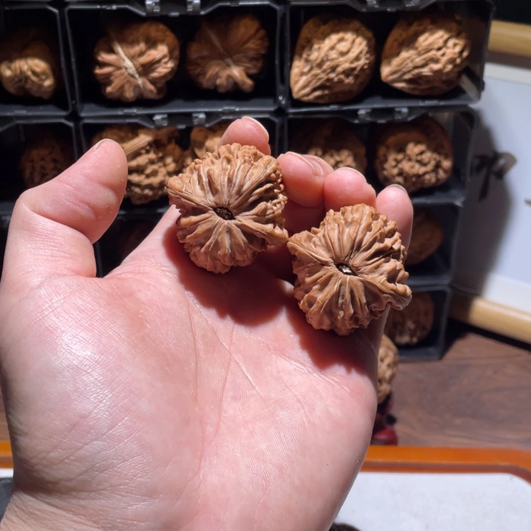 文玩核桃吊坠40全品42克磨盘山地磨