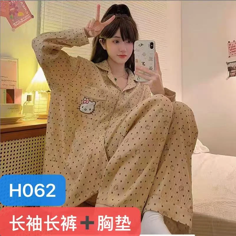 H062秋季卡其K小猫长袖长裤+胸垫家居服套装
