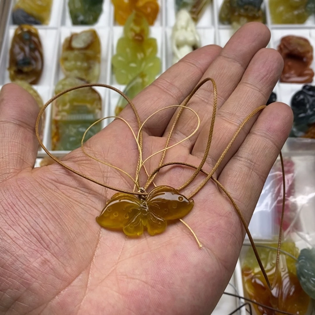 蛇纹石玉合金珠宝奇石开****?