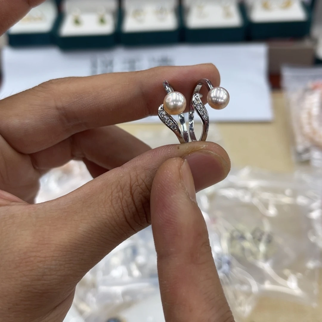 淡水珍珠合金颈饰02609