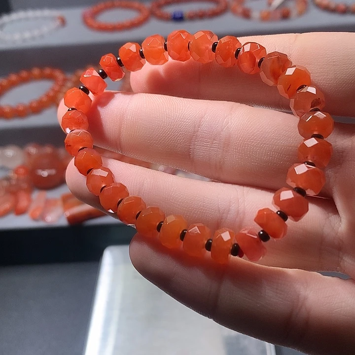 南红玛瑙未镶嵌手串