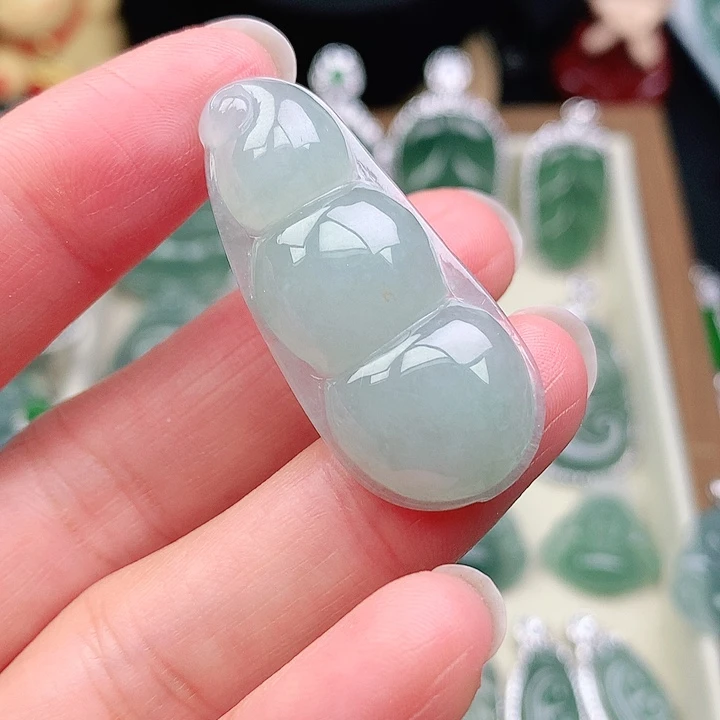 颈饰银S925镶嵌翡翠吊坠
