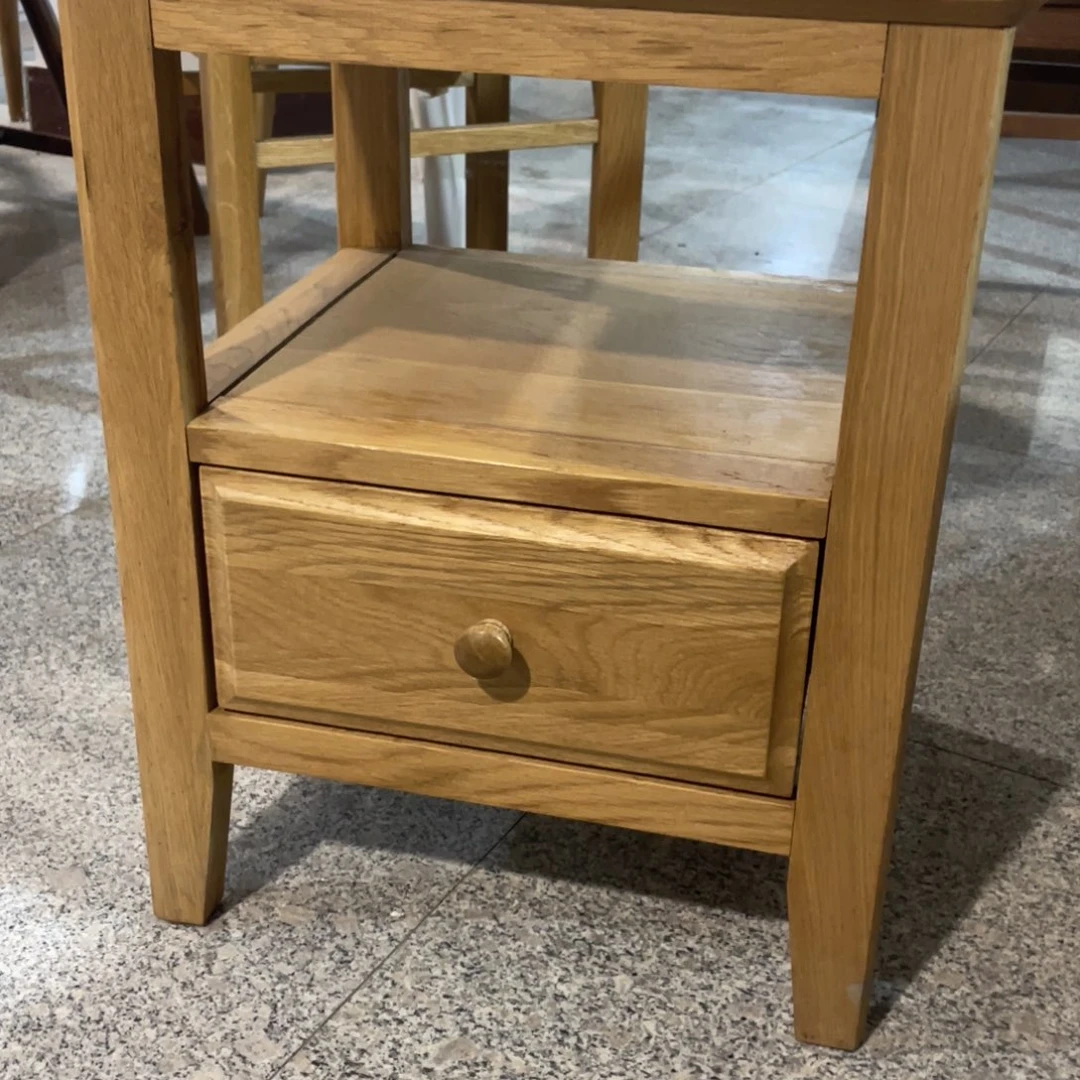 木样品床头柜瑕疵发2个