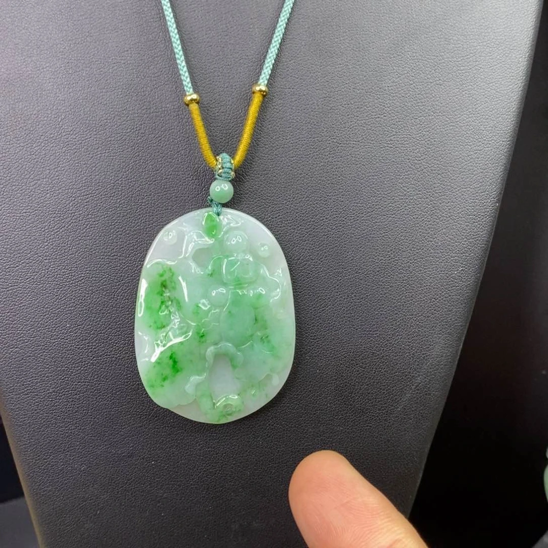 颈饰未镶嵌翡翠吊坠