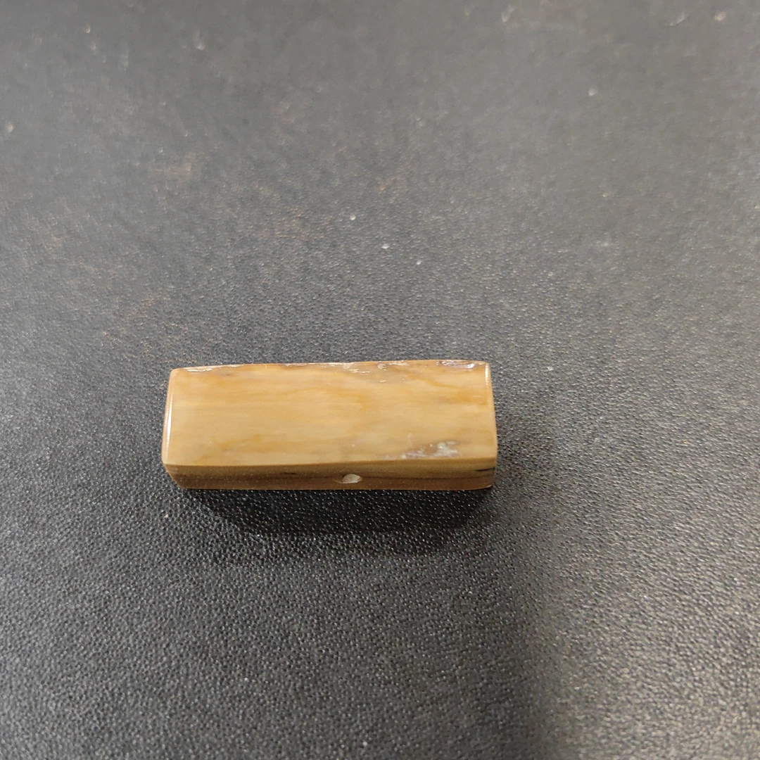 猛犸三通配饰约 7 克ZS297