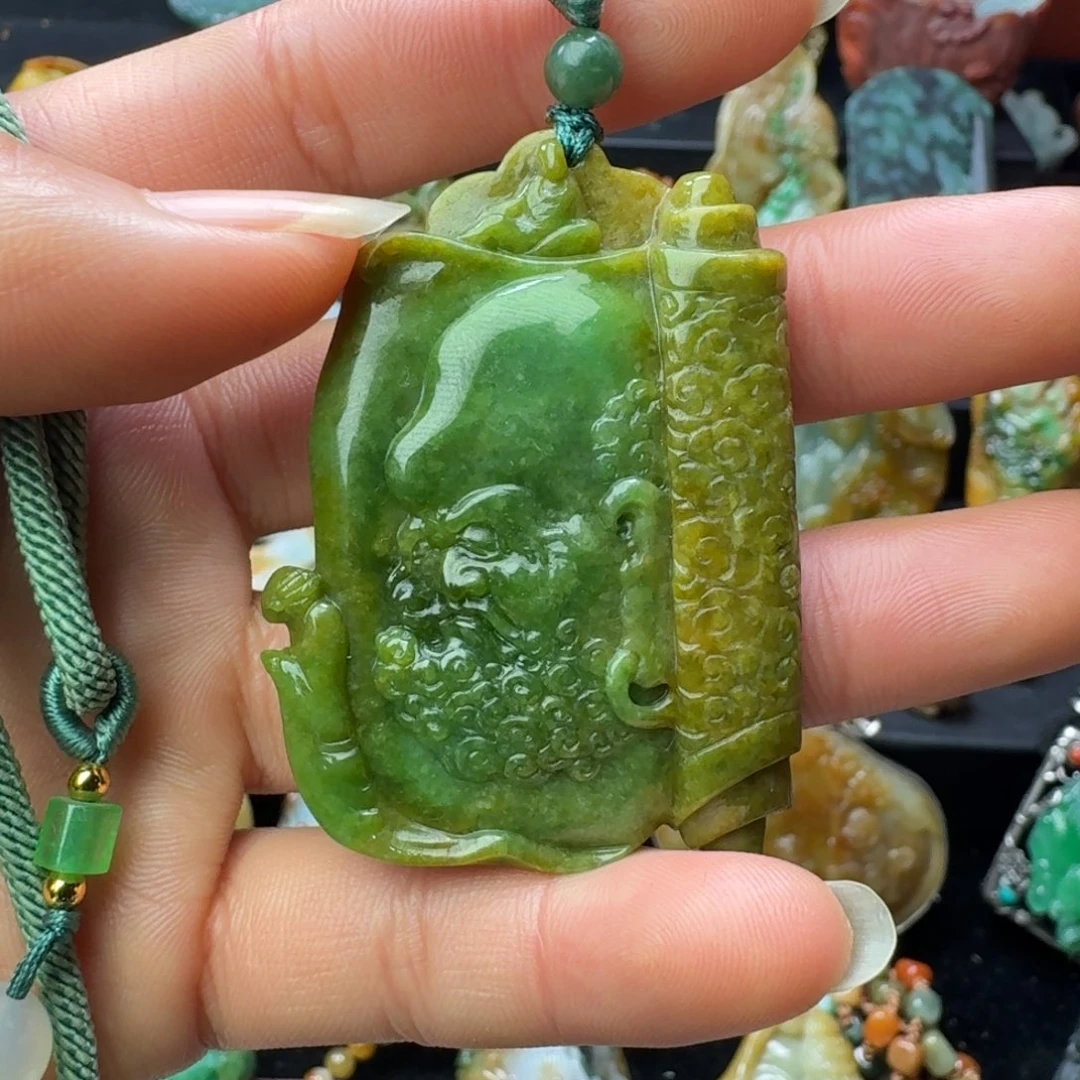 翡翠未镶嵌颈饰翡翠吊坠