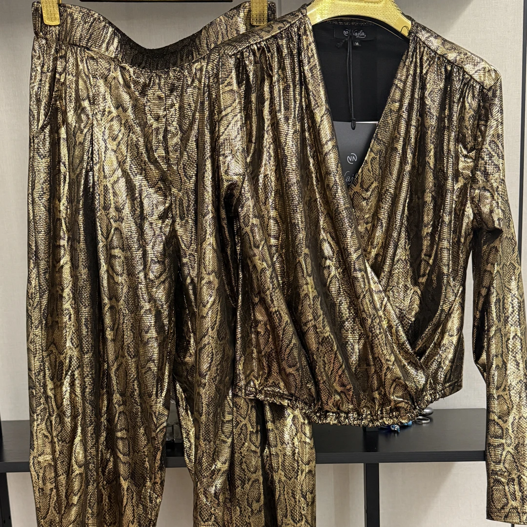 Najila06款时尚套装