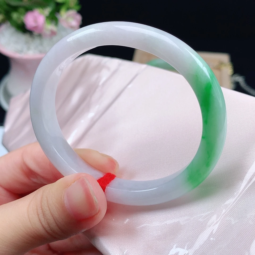 翡翠未镶嵌手镯1703 贵妃
