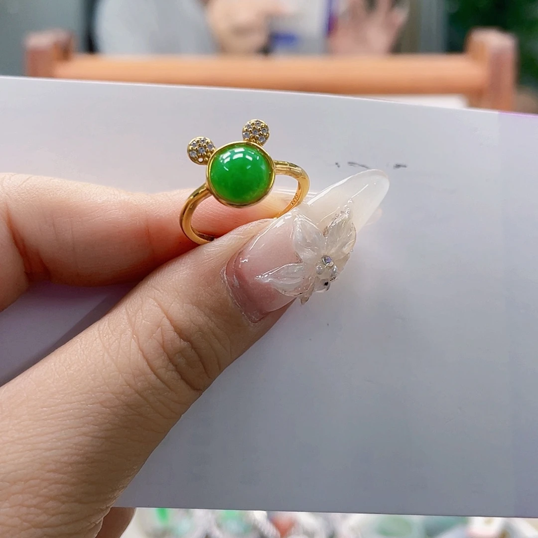 翡翠未镶嵌颈饰天然翡翠Ａ货